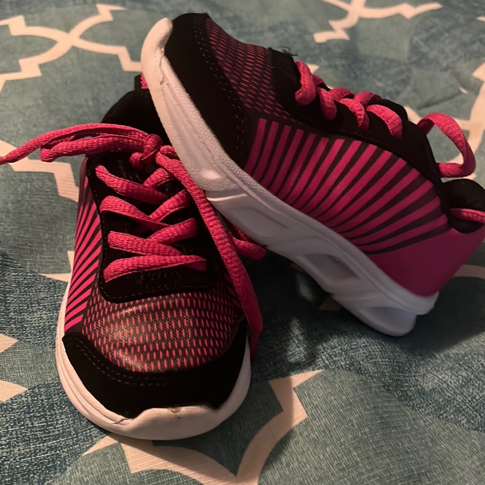 Toddler girl shoes